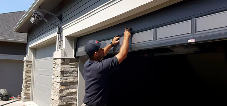 Janus Roll Up Doors East Hill-Meridian